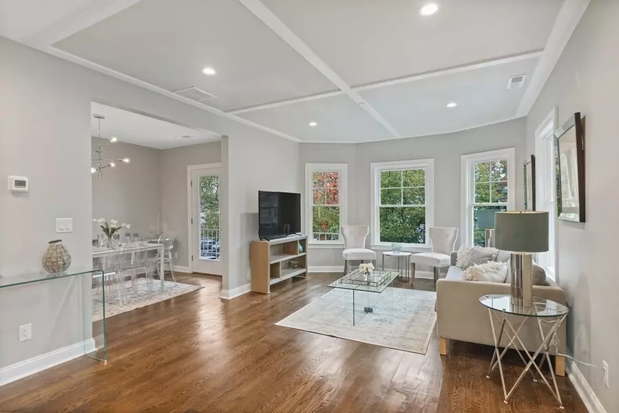 113 White St #2, Belmont, MA 02478