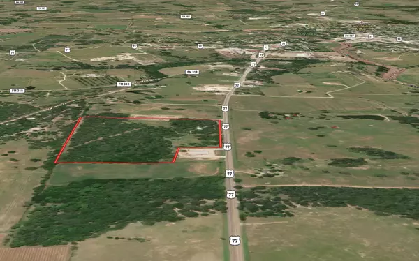 1852 US-77, Hallettsville, TX 77964