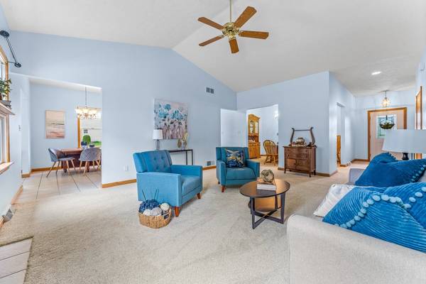 46 Wynfield Ln New Wilmington, PA 16142