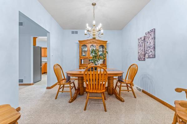 46 Wynfield Ln New Wilmington, PA 16142