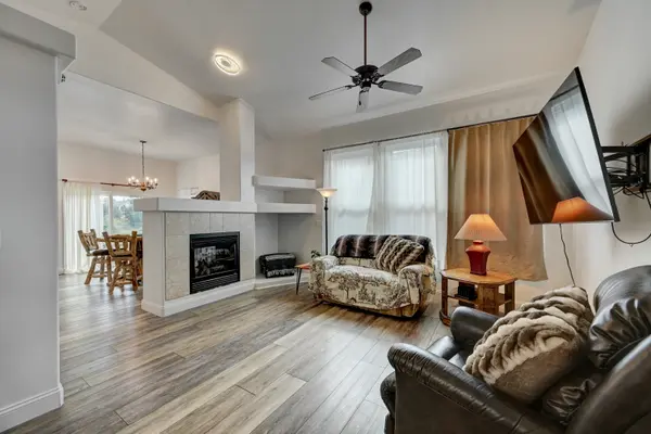 4475 Seton Pl, Colorado Springs, CO 80918