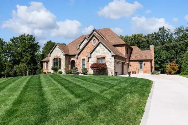 1 Georgetown Rd, Chesterfield, MO 63017