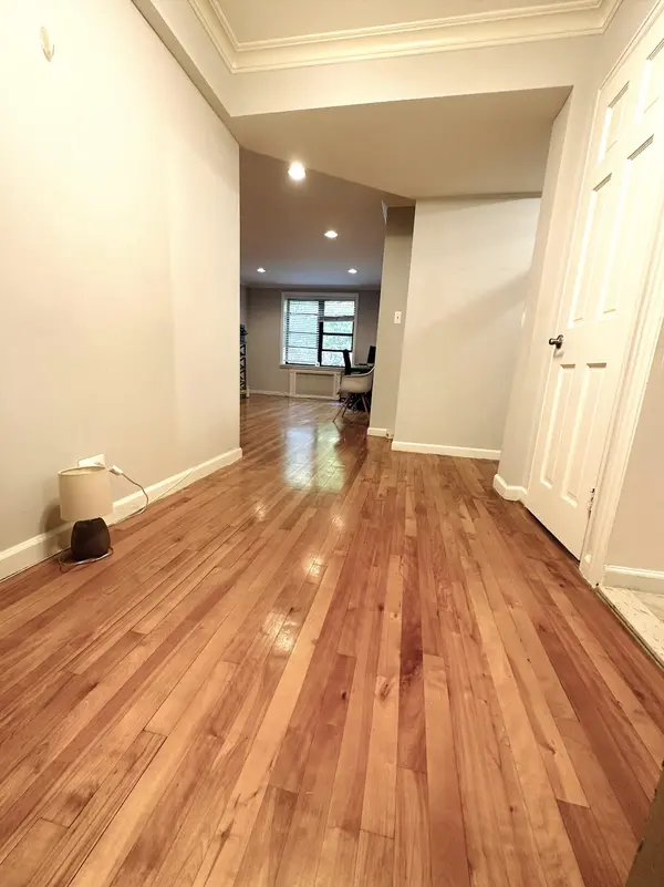 87-10 34th Ave #1A, Jackson Heights, NY 11372