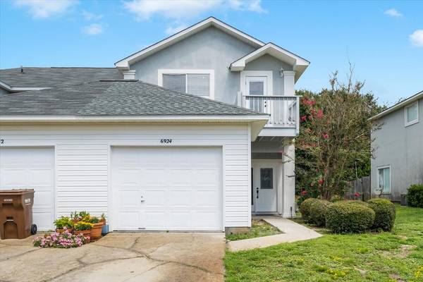 6924 Sea Turtle Cir, Navarre, FL 32566