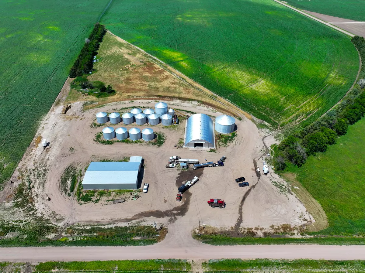 Imperial, NE 69033,0000 Loco Farms Chase County