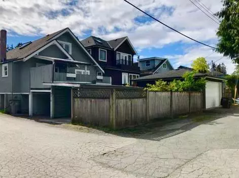 Vancouver, BC V6P 5V8,651x Yew Street