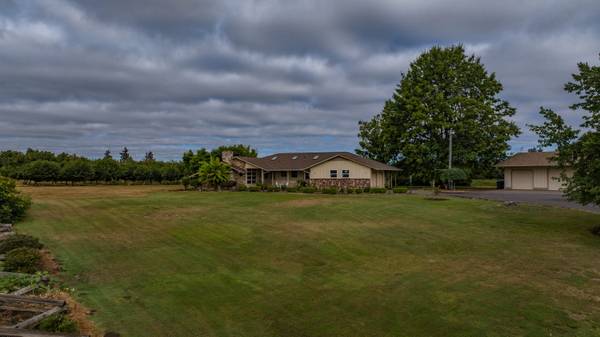 7855 72nd Ave NE, Salem, OR 97305