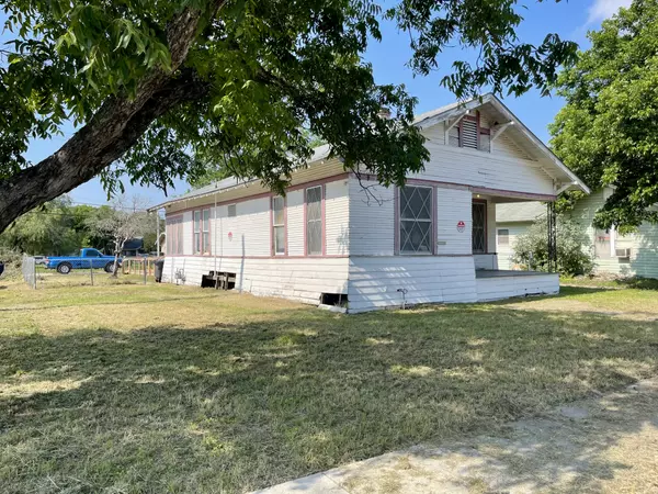 1642 Lennon Ave, San Antonio, TX 78223