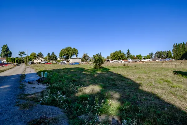 1515 Pine St, Silverton, OR 97381
