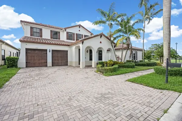 8507 NW 41st St, Cooper City, FL 33024