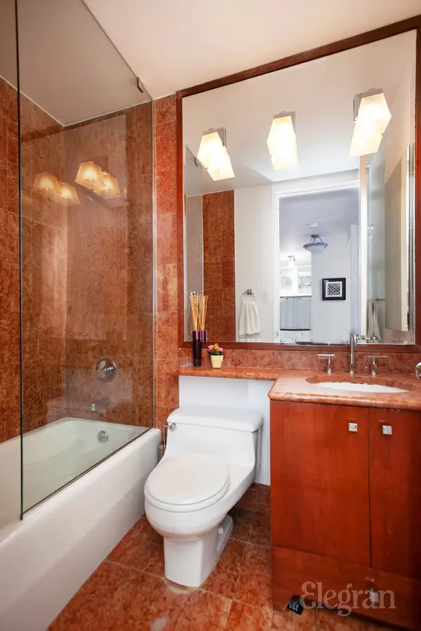 300 E 62ND ST #701, New York, NY 10065