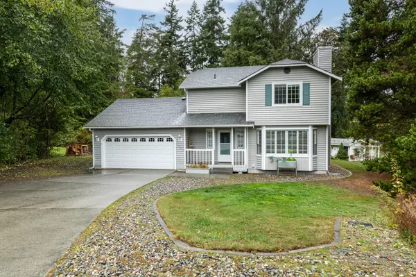 1982 Fiver Pl, Oak Harbor, WA 98277