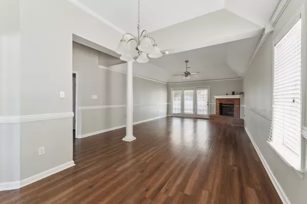 6375 Cheyenne Dr, Olive Branch, MS 38654