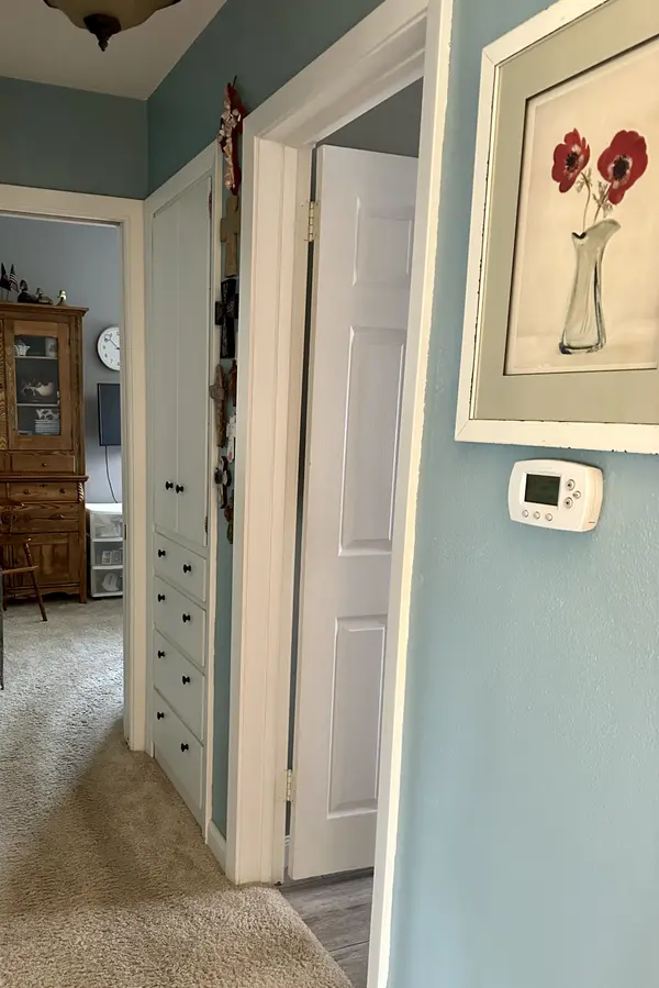 4212 S Highland Ave, Sioux Falls, SD 57103