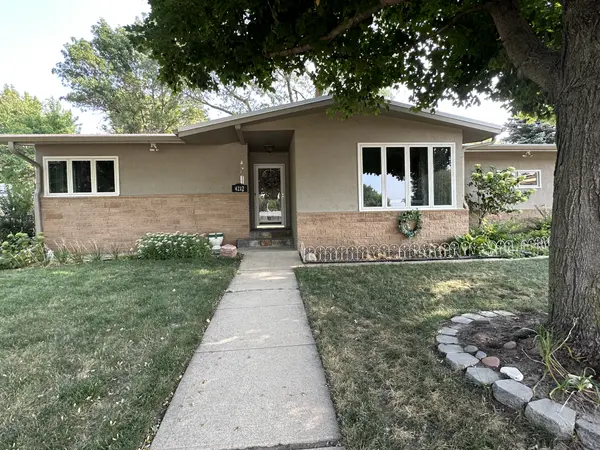 4212 S Highland Ave, Sioux Falls, SD 57103