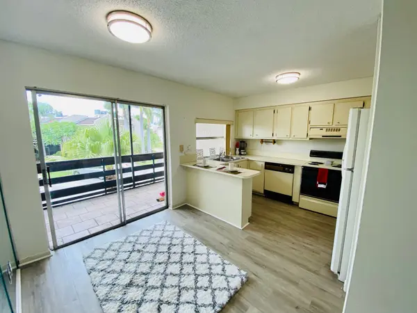 5262 NE 6th Ave #H18, Oakland Park, FL 33334