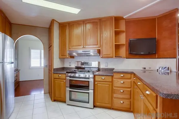 276 N El Camino Real #38, Oceanside 92058,