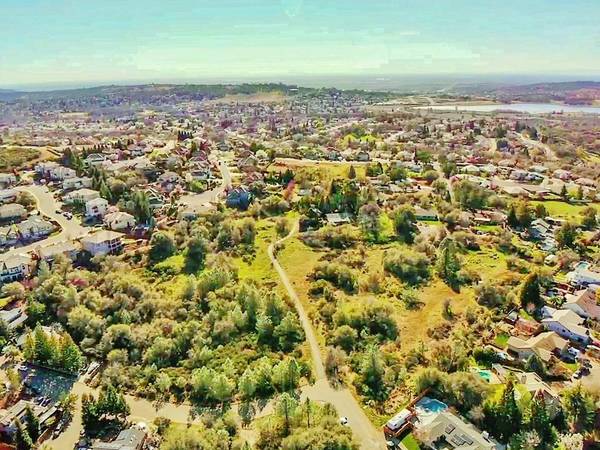 2864 Hillcrest Dr, Shingle Springs, CA 95682