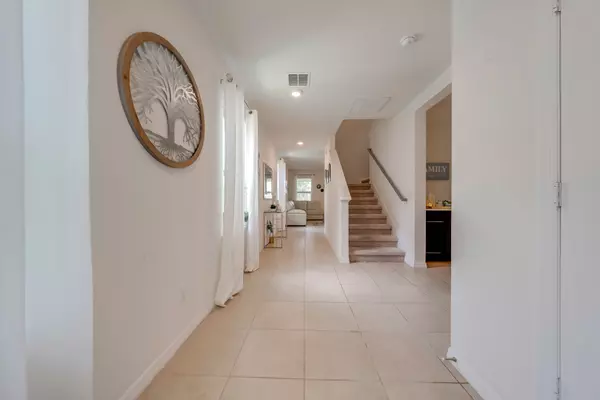 Kissimmee, FL 34744,2817 Alpine Meadow Ln