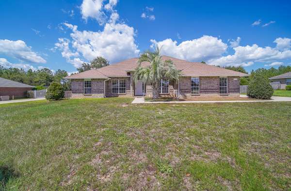 2778 Wallace Lake Rd, Milton, FL 32571