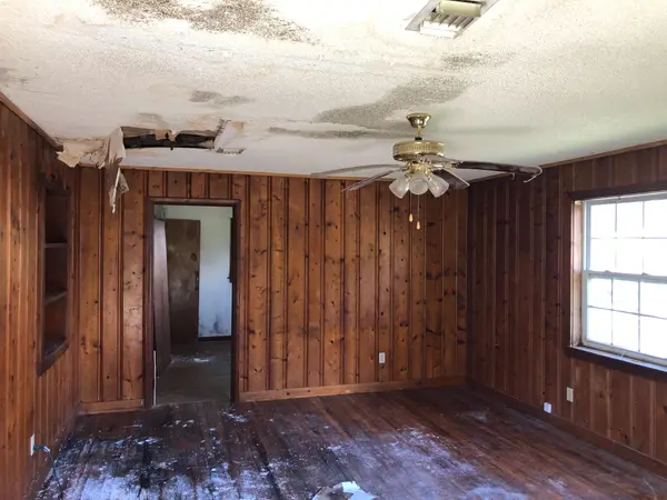 709 Escambia Ave, Cantonment, FL 32533