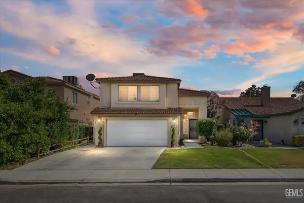 9405 Salinger St, Bakersfield, CA 93311