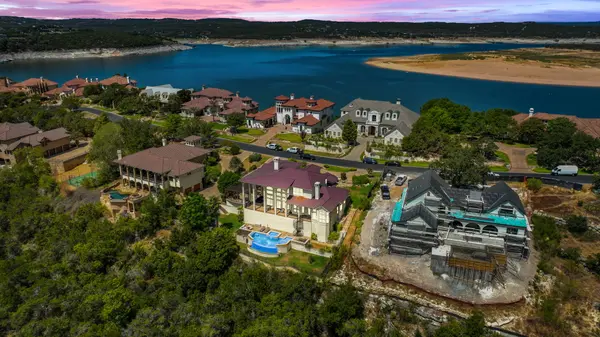 26 Water Front Ave, Lakeway, TX 78734