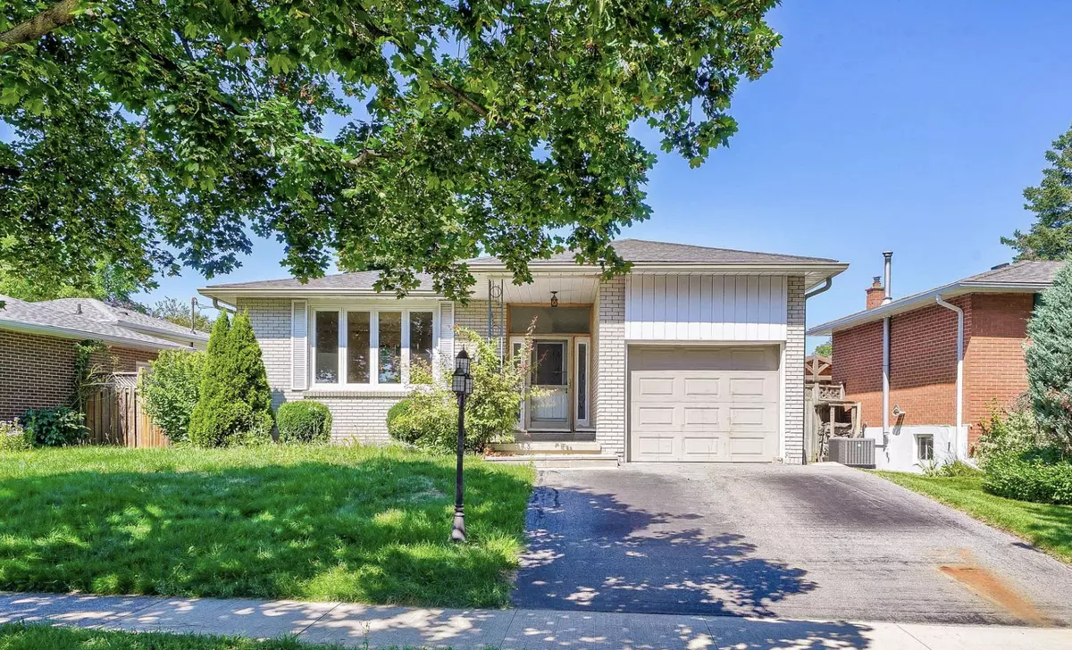 Burlington, ON L7L 1X8,4395 Longmoor Dr