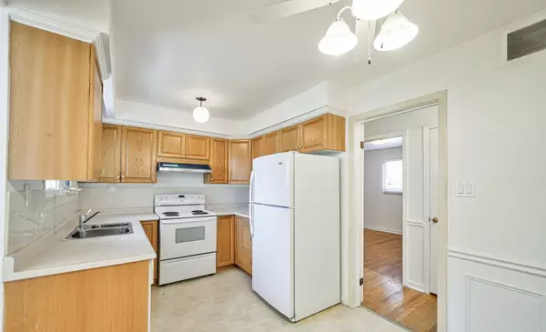 Burlington, ON L7L 1X8,4395 Longmoor Dr