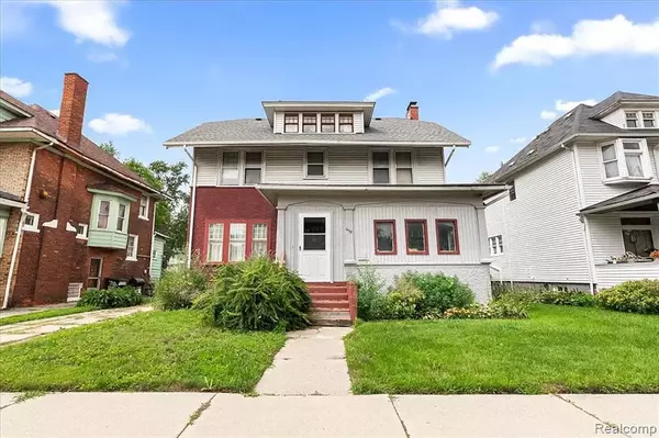 Webb St, Detroit, MI 48202-1023