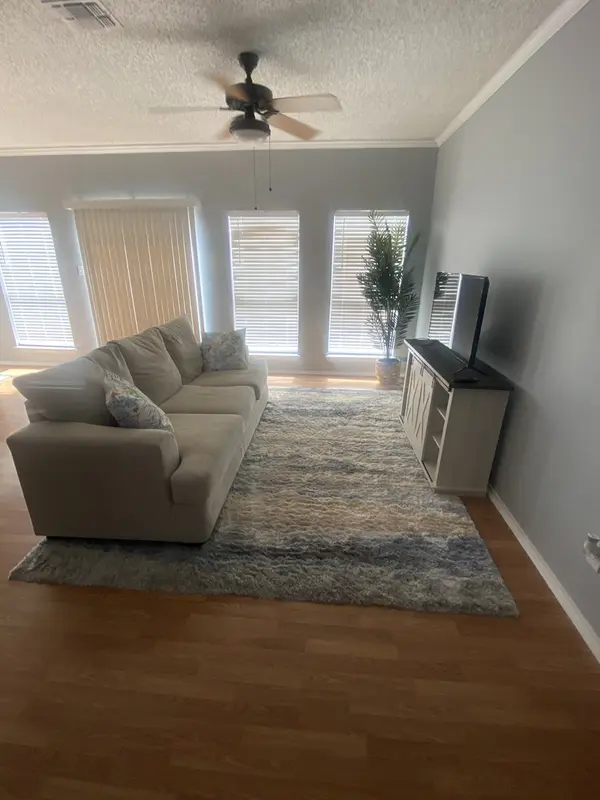Bonasse Ct, Corpus Christi, TX 78418-6960