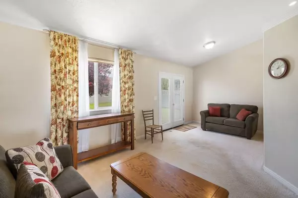 S 4100 W, Roy, UT 84067-7727