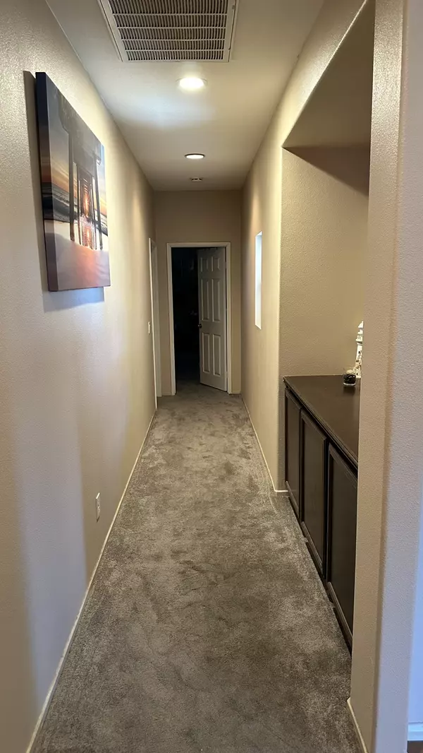 Adelanto, CA 92301-4640,Sierra Grande St