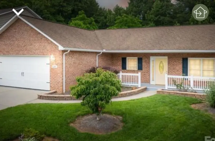 Wexford Village Cir, Lenoir, NC 28645-8294