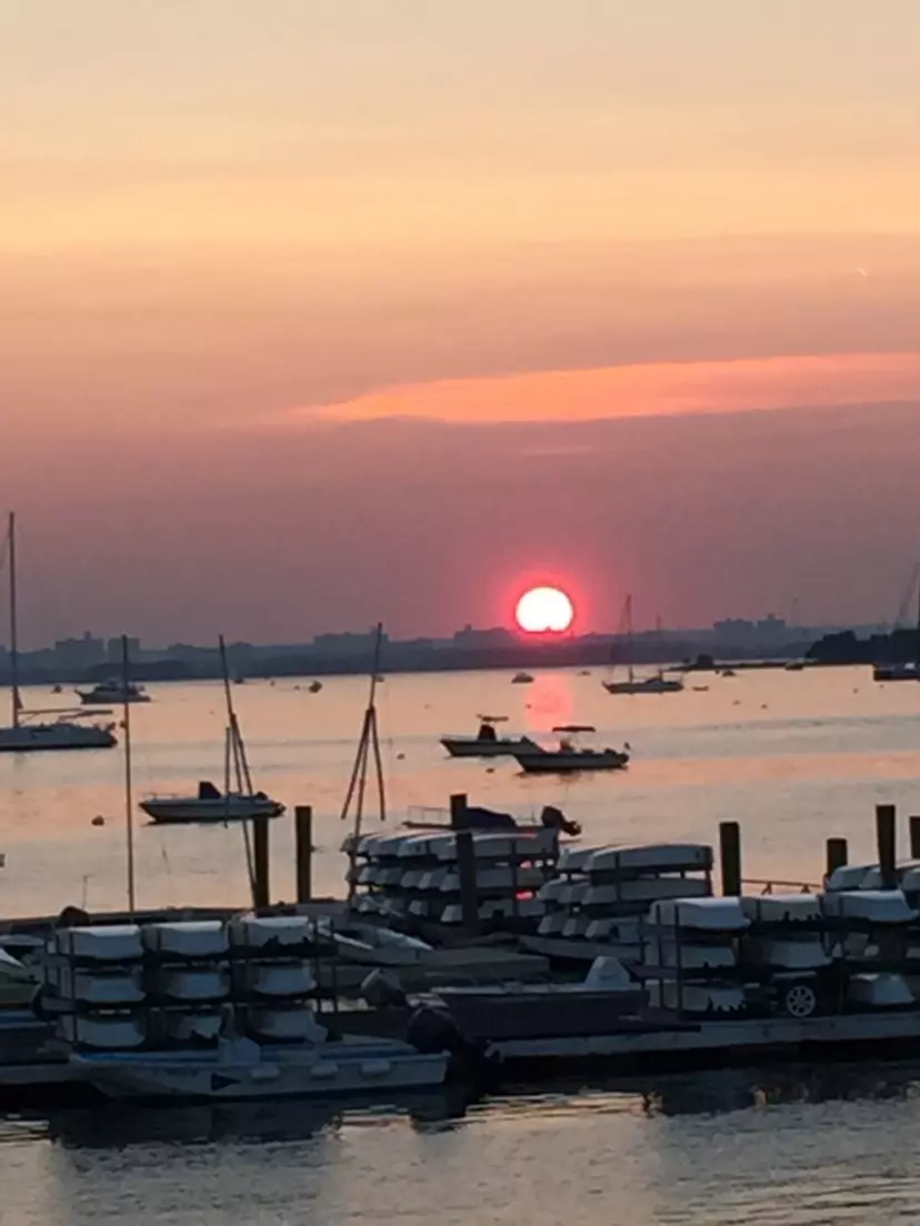 Port Washington, NY 11050-2101,Toms Point Ln