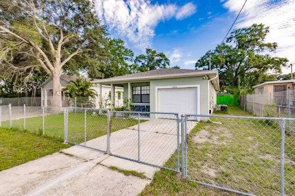 E 33rd Ave, Tampa, FL 33610-8138