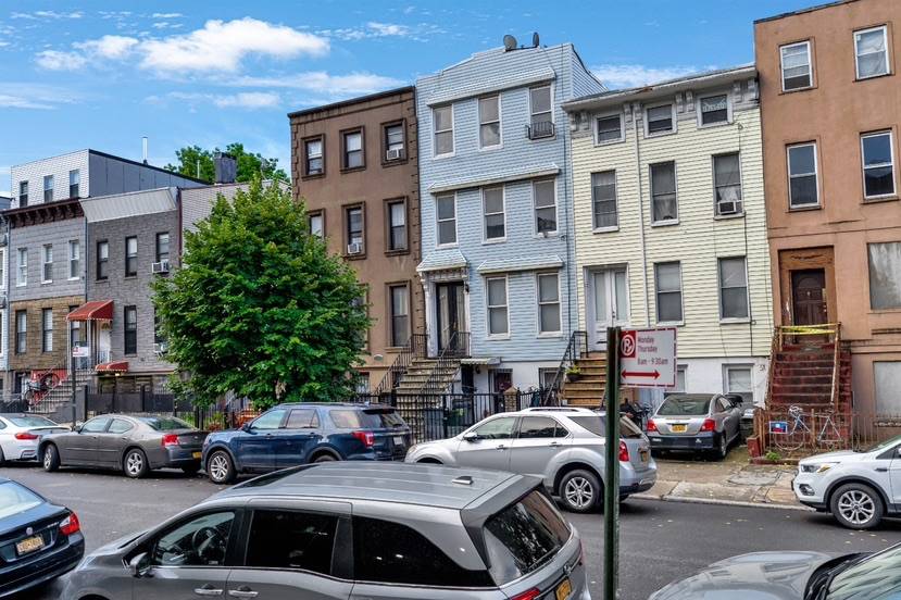 46 Pulaski St #Entire House vacant #Entire House vacant, Brooklyn, NY 11206-6478