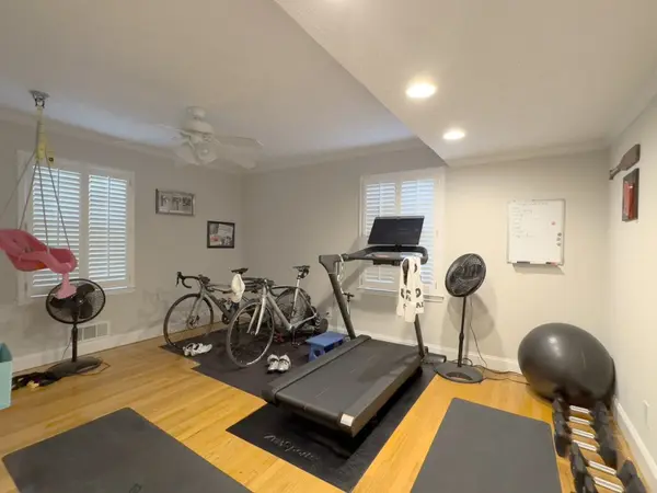 2052 Rainbow Dr SW, Snellville, GA 30039-2847