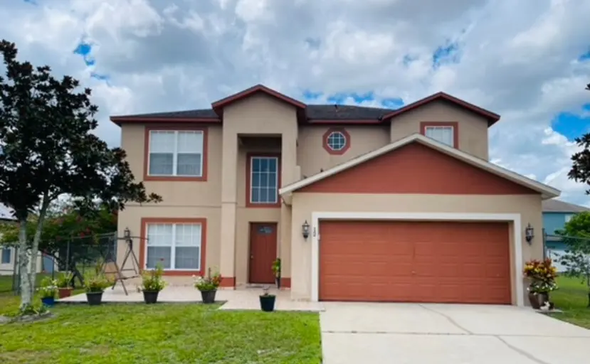 Altera Ct, Kissimmee, FL 34758-3907