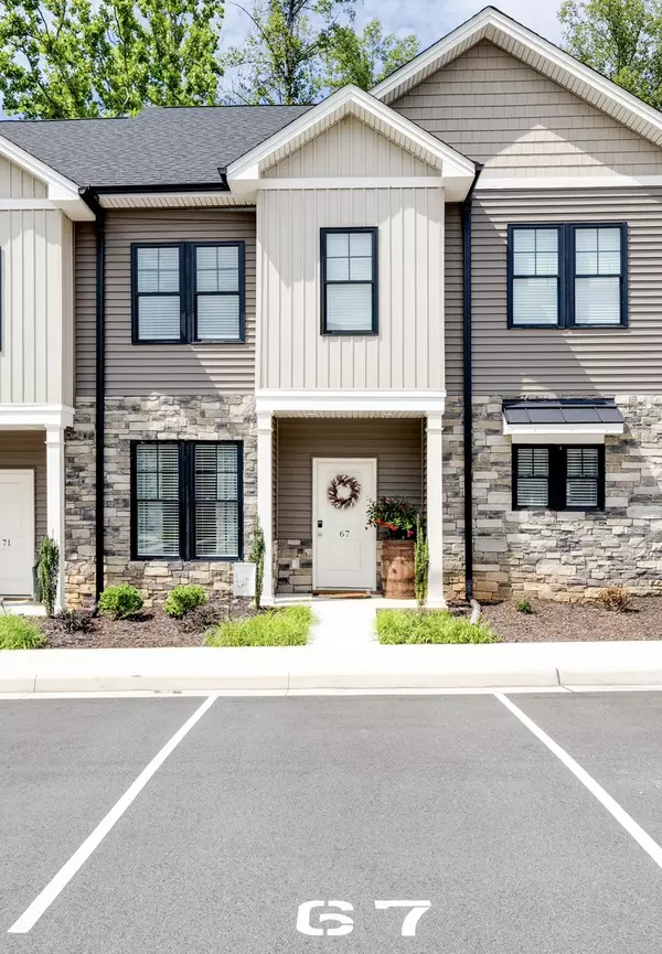 Cuddington Ln, Lynchburg, VA 24501-4933