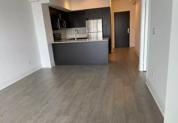 Oakville, ON L6K 0H9,55 Speers Rd #410