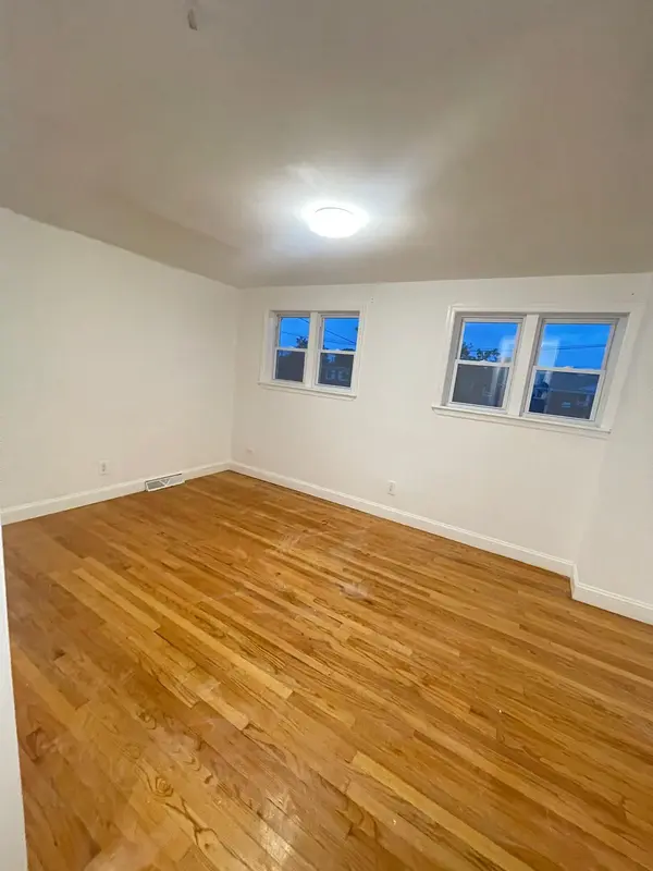 155 Linden Blvd, Jamaica, NY 11434