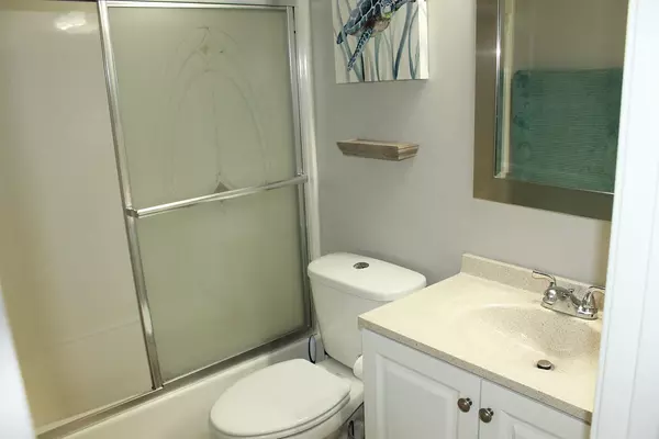 Niceville, FL 32578,305 Southlake Ct #305