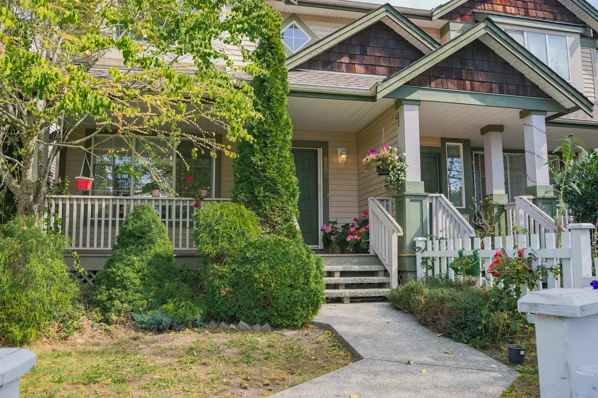 Surrey, BC V3S 9B8,6682 184 St