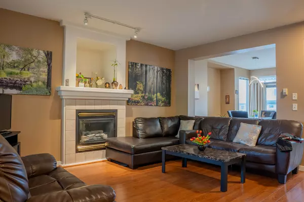 Surrey, BC V3S 9B8,6682 184 St