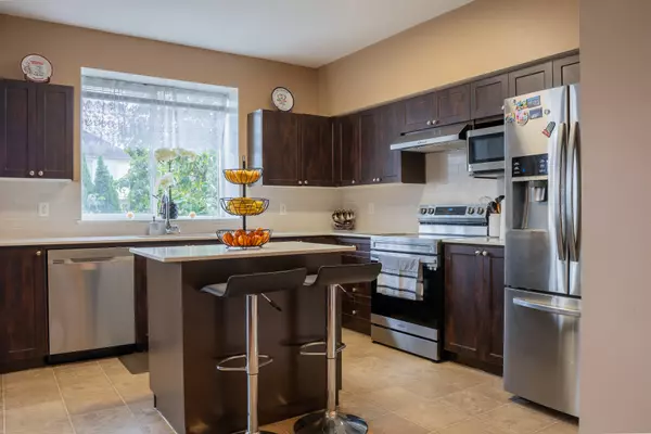 Surrey, BC V3S 9B8,6682 184 St