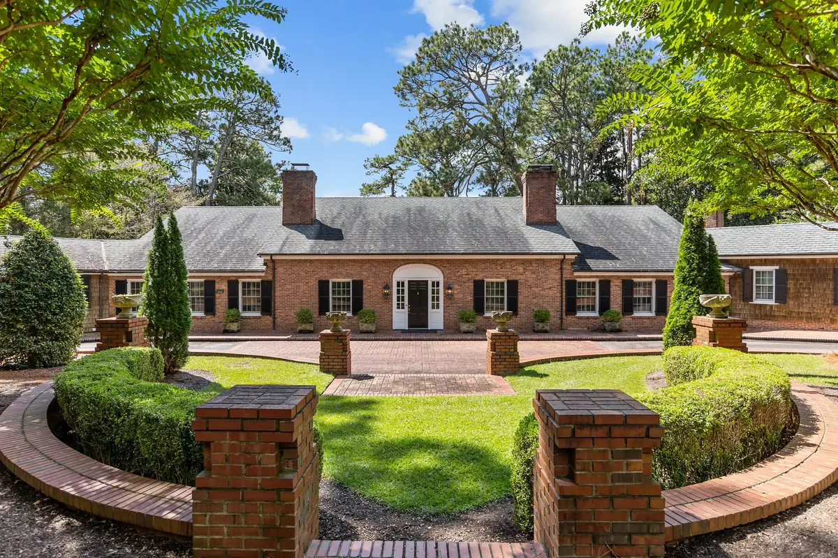 4 Augusta Way, Pinehurst, NC 28374-8773