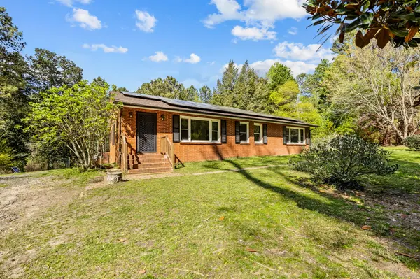 806 Sunset Dr, Carthage, NC 28327-9686