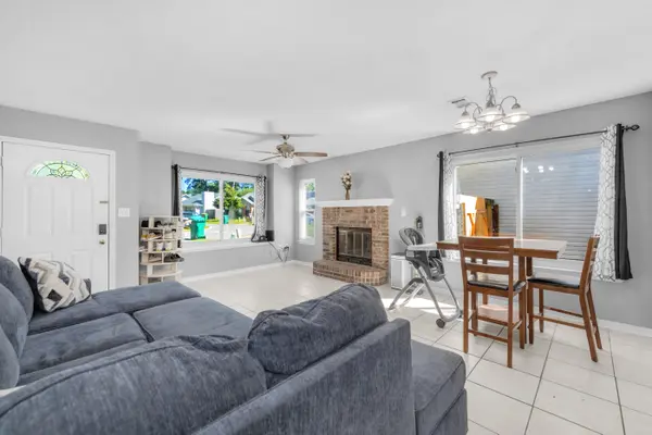 1918 Squirrel Path, Fort Walton Beach, FL 32547