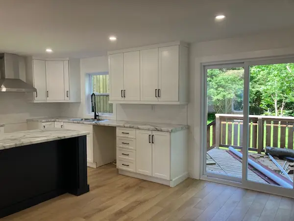 66 Leslie St, St John's, NL A1E 2V8